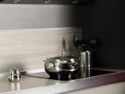 How to choose kitchen range hood in high-tech housing?